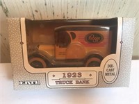 ERTL Kroger 1923 Truck Diecast Bank