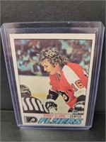 1977 O Pee Chee " Bobby Clarke" Hockey Card