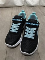 Skechers Girls Shoes Size 2