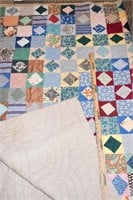VINTAGE HAND STITCHED COUNTRY QUILT - 7'1" x 5'8"