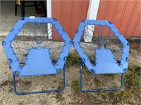 2 hex bungee lawn chairs