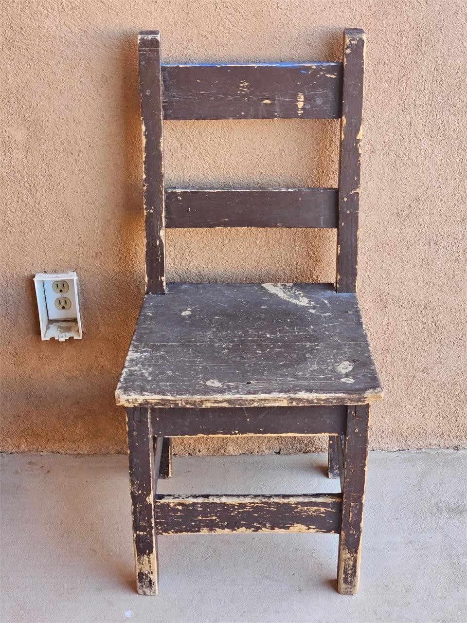VTG NM PAINTED CHAIR MORTISE & TENNON CONSTRUCTION