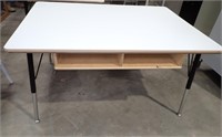 KIDS ACTIVITY TABLE 3' X 4' X 2'H