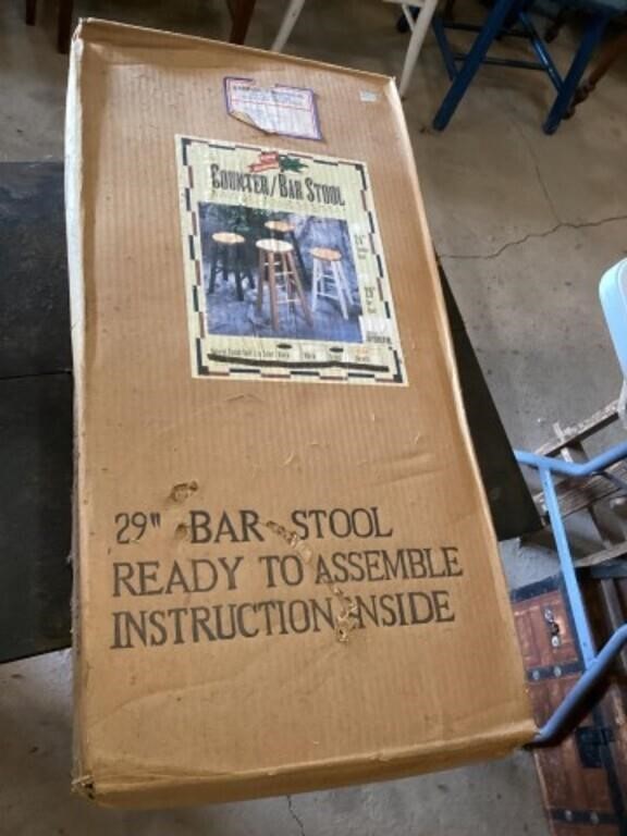 29 inch barstools new still in the box