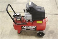 Husky Air Compressor, Works Per Seller