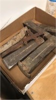 Box of log splitters