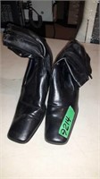 LADIES BLACK BOOTS SIDE ZIPPER 10" SIZE 9