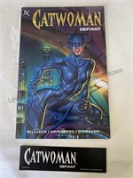 DC TPB Catwoman , Catwoman defiant is the first
