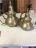 2 Decorative brass teapots