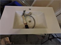 Rectangular Sink W/ New  Faucet