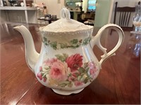 Floral Porcelain Tea Pot