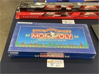 1984 MONOPOLY PROPERTY TRADING GAME