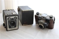 LOT OF VINTAGE CAMERA'S