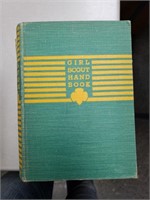 VTG GIRL SCOUTS HANDBOOK