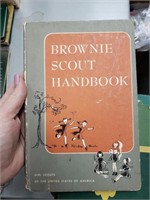 VTG GIRL SCOUTS BROWNIE SCOUT BOOK