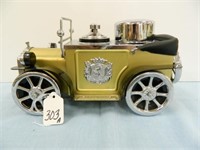 Old Car Design Lighter & Cigarette Holder