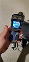 Motorola v130 flip phone