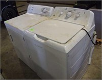 1-G.E. WASHER & 1-G.E. ELECTRIC DRYER