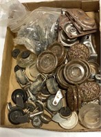 Lot of casters and caster cups