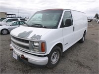 2000 Chevrolet 2500 Cargo Van