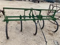 LL - Chisel Plow