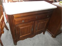 413-MARBLE TOP SERVER