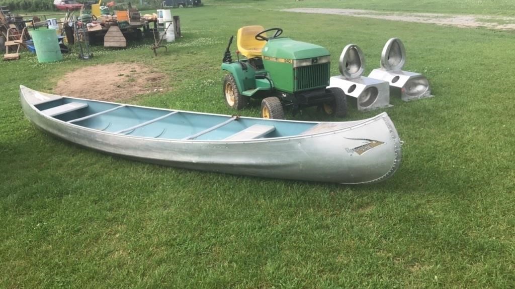 Aluminum canoe