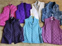 Women's quilted look vests (7)