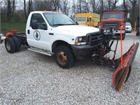 2003 F550 Ford truck with snow plow 132789 miles