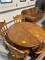 4FT ROUND KITCHEN TABLE W/ 4 MATCHING CHAIRS