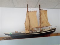 VTG Schooner Wood Model Sail Boat