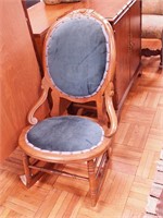 Early Victorian sewing rocker with hiprests,