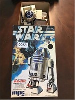 Star Wars R2D2 model