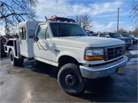 1993 Ford Super Duty Truck with sleeper