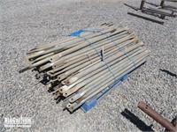 Large Lot of Assorted 4' Supports