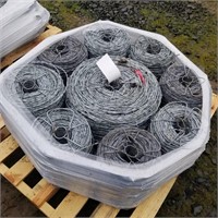 Barbed Wire on Pallet,9 Rolls,Large roll in center