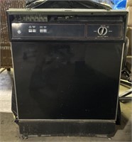 (O) General Electric Dishwasher Model GSD580K-20
