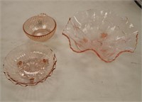 (3) PIECES OF PINK DEPRESSION - ALL BOWLS