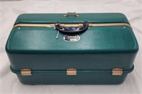 Umco Fishing Tackle Box Model 1000U