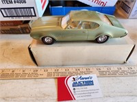 Vintage Oldsmobile Salesman Sample (442)