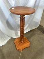 Pine wood plant stand 
H:36”
16” round