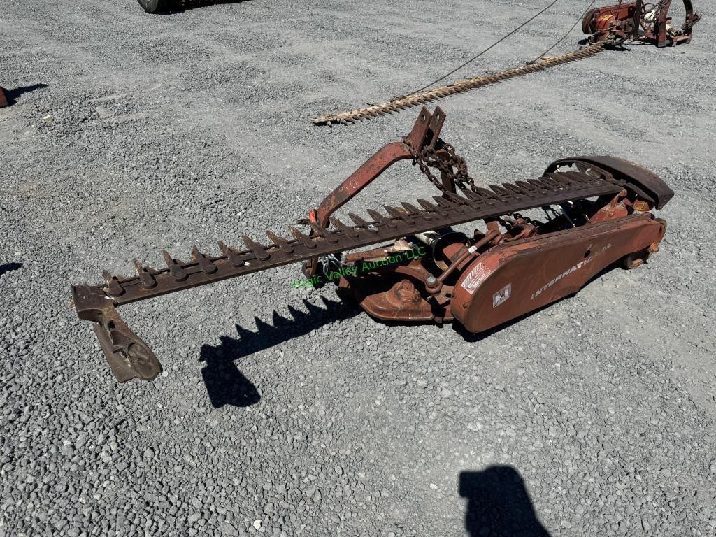 International Sickle Mower ~6'