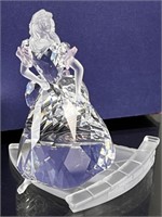 T - SAROVSKI CRYSTAL FIGURINE (L58)