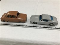 2 friction cars made in Japan