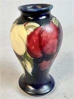 MOORCROFT POMEGRANATE VASE