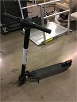 GoTrax Electric Scooter - No Charger As is - Hard