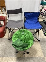 3 small pop up chairs