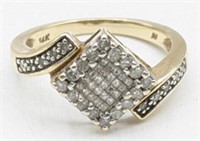 Ladies 14K Yellow Gold Diamond Cluster Ring