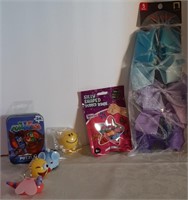 7 Items: Windup Toys, Puzzle, etc.