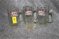 LOT OF FOUR VINTAGE A&W ROOT BEER MUGS